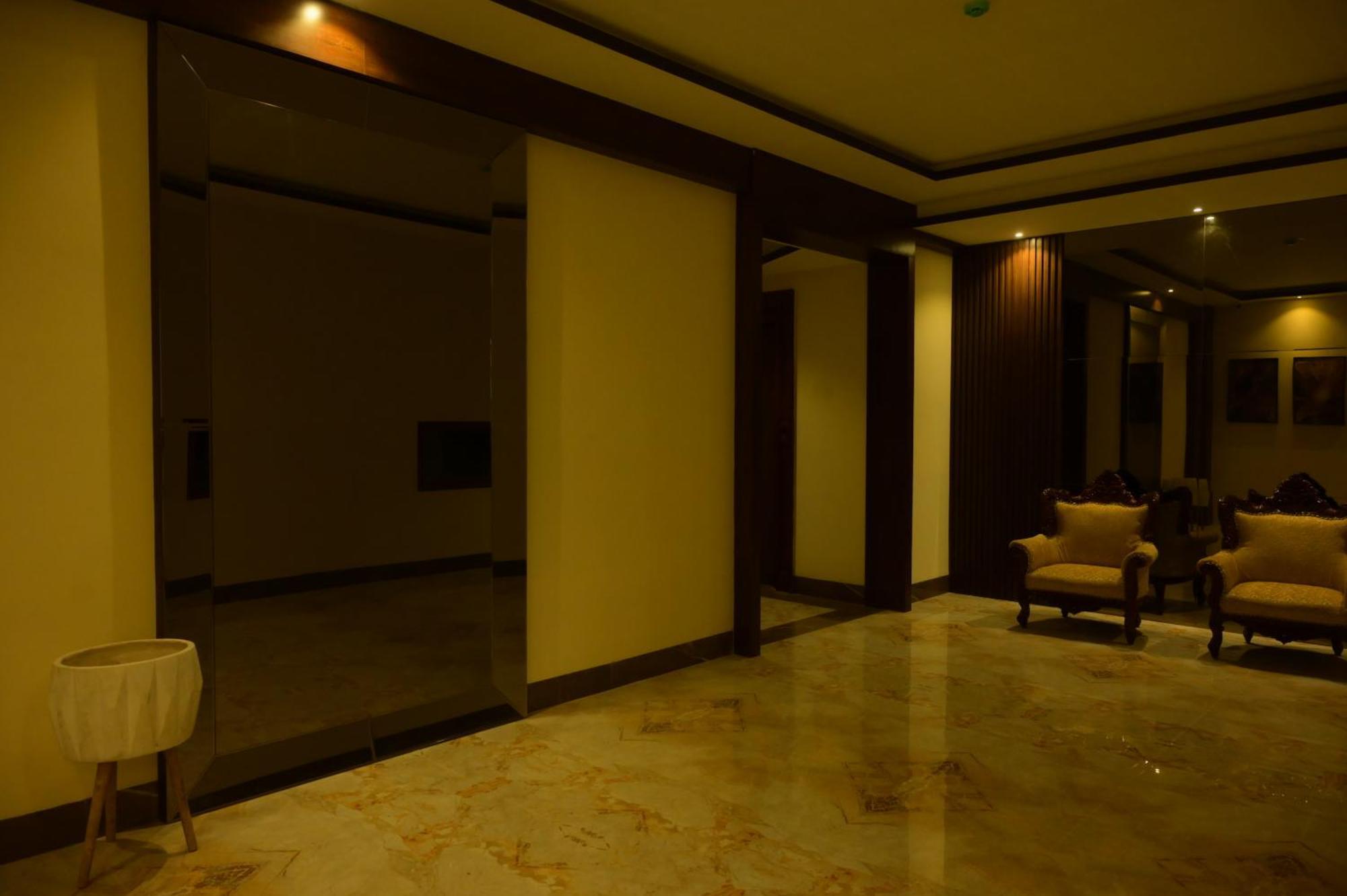 La Grande Suite Karaikal Εξωτερικό φωτογραφία